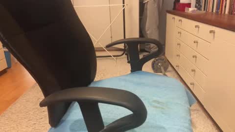 Max online show from February 3, 8:18 am