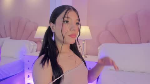 May online show from April 4, 8:38 pm