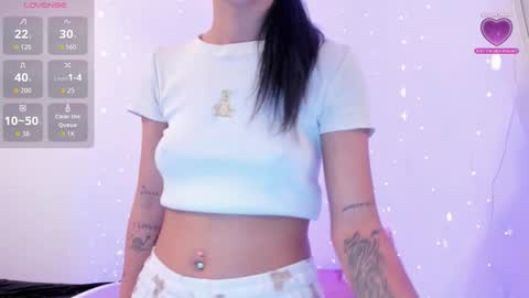 Maya online show from October 3, 2:25 pm