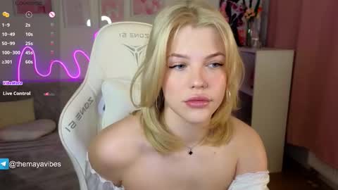 Maya online show from February 11, 3:32 am