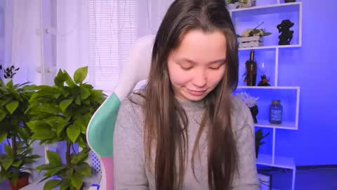 Maya online show from March 4, 7:16 am