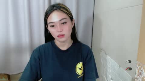 mayasally_ online show from January 27, 10:38 am