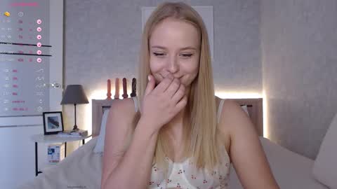 maybebabyx online show from October 14, 6:27 am