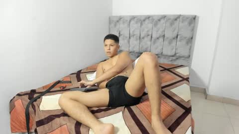 Mayky... online show from April 6, 11:39 pm