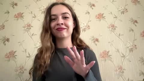 Lily  online show from June 5, 10:31 am