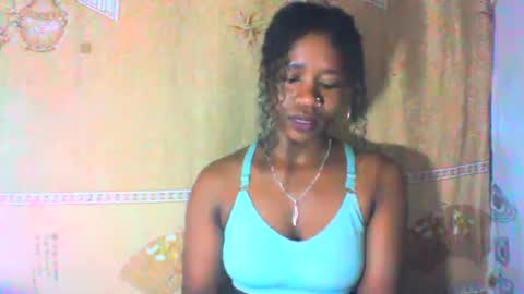 Snapshot of mayrah5 chatting on February 27, 8:35 am mayrah online show from February 27, 8:35 am