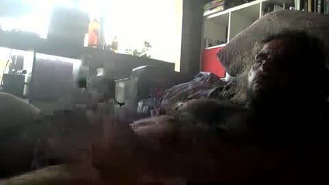 Snapshot of mazl0w chatting on January 4, 5:27 am mazl0w online show from January 4, 5:27 am