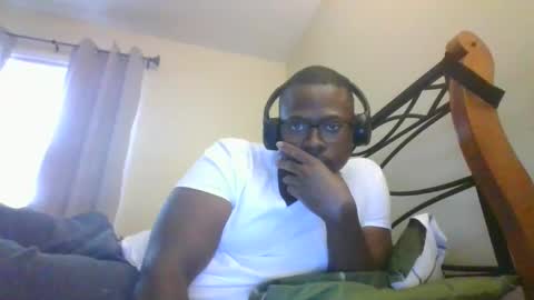 Mark online show from September 21, 9:52 pm