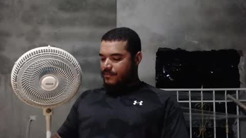 Mcgregor online show from November 16, 3:30 am