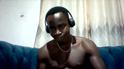 Snapshot of mclntz_bbc chatting on October 6, 9:43 pm mclntz_bbc online show from October 6, 9:43 pm