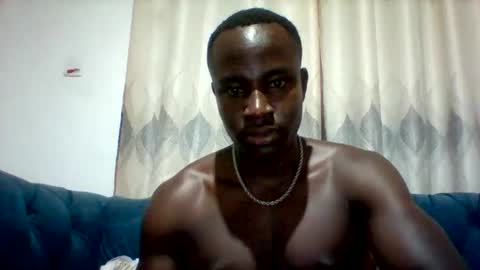 Snapshot of mclntz_bbc chatting on October 16, 2:11 am mclntz_bbc online show from October 16, 2:11 am