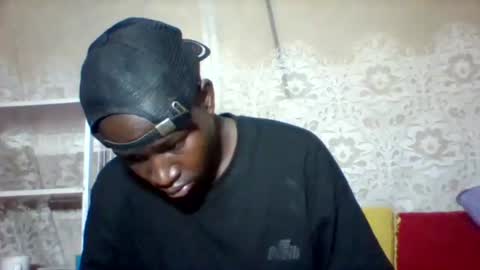 Snapshot of mclntz_bbc chatting on March 11, 7:46 am mclntz_bbc online show from March 11, 7:46 am