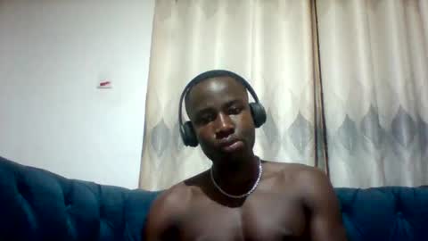 Snapshot of mclntz_bbc chatting on October 18, 8:13 pm mclntz_bbc online show from October 18, 8:13 pm