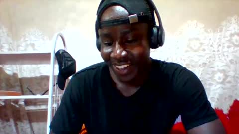 Snapshot of mclntz_bbc chatting on February 23, 2:46 pm mclntz_bbc online show from February 23, 2:46 pm