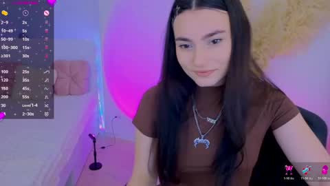 Dina online show from April 22, 9:44 pm