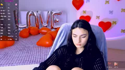 Dina online show from February 11, 10:02 pm