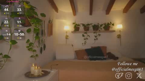 Andrea  online show from March 17, 3:39 pm