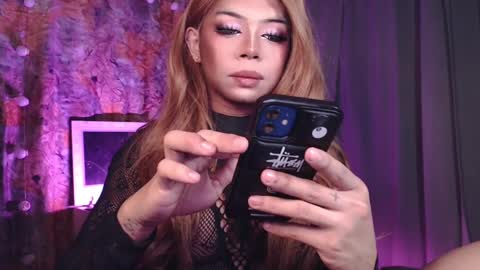 GODDESS OF ALL GODDESSES online show from December 21, 3:31 pm