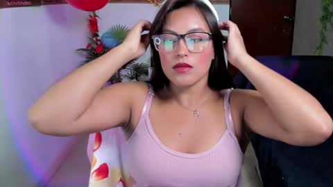 megaan_fooxxx online show from February 13, 4:21 pm