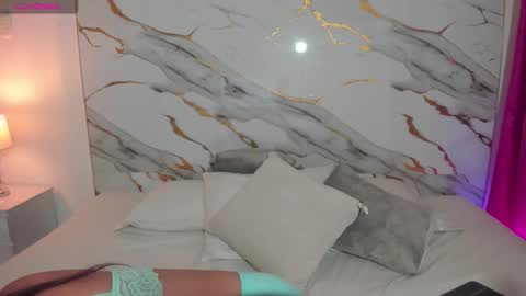 megan__monroe online show from October 18, 12:59 am