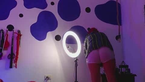 Snapshot of megan_brown4 chatting on September 16, 2:09 pm Megan online show from September 16, 2:09 pm