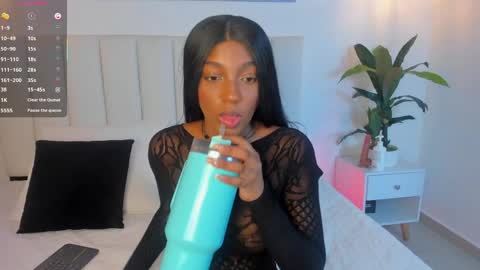 megan_brunette2 online show from May 26, 1:12 am