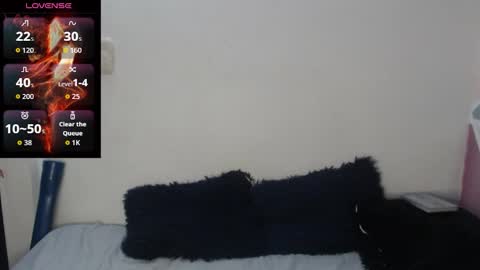 Megan and sophi online show from October 25, 3:18 am