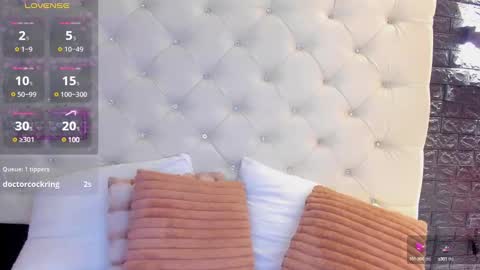     online show from March 11, 5:46 pm