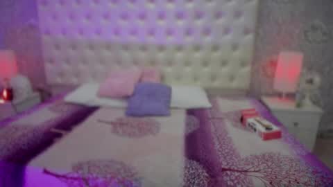 megan_jall online show from September 18, 11:03 am