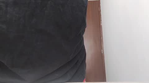 Snapshot of megan_lof chatting on December 3, 3:17 pm Megan online show from December 3, 3:17 pm