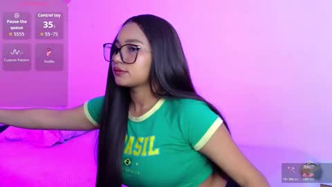 Megan online show from November 19, 3:06 am