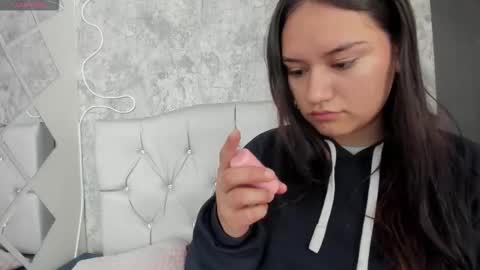 Megan online show from September 17, 12:52 pm