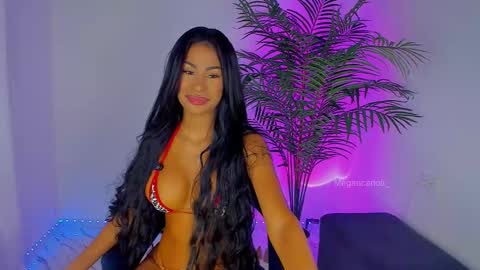 megancarlott_ online show from September 17, 5:33 am