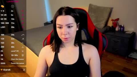 meganluss online show from April 18, 4:25 am