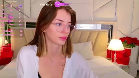 Megan online show from December 16, 7:42 pm