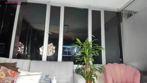 Mara online show from March 6, 9:58 am