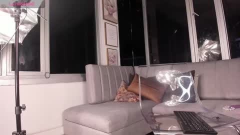 Mara online show from February 11, 10:36 am