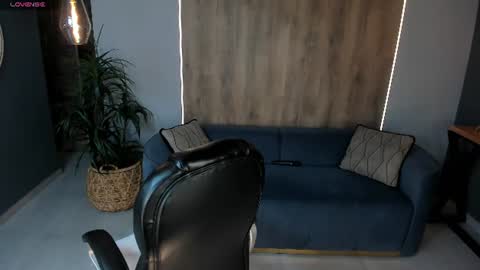 Megan online show from June 8, 6:53 pm