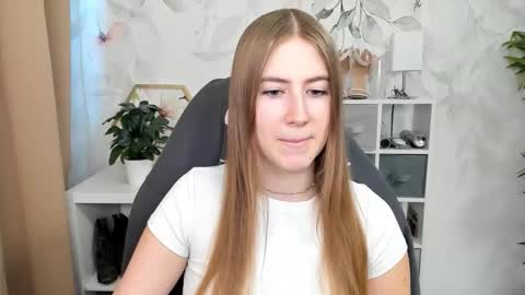 Megan online show from October 3, 5:38 am