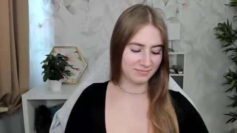 Megan online show from November 4, 1:34 pm