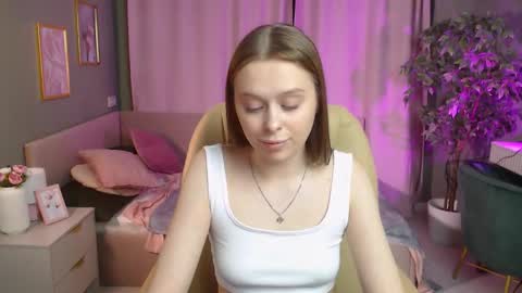 megg_ryan online show from March 15, 3:48 pm