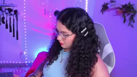   online show from October 30, 2:23 am