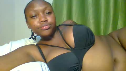 meghan_spice online show from October 9, 5:18 pm