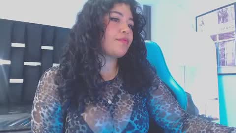 Mei  online show from July 31, 11:17 pm
