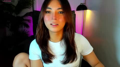 meiluxe online show from May 29, 10:57 am
