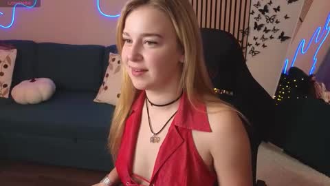 Mel online show from October 30, 7:42 am