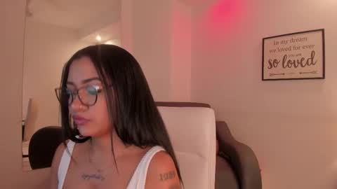 melan_owen online show from November 1, 11:20 am