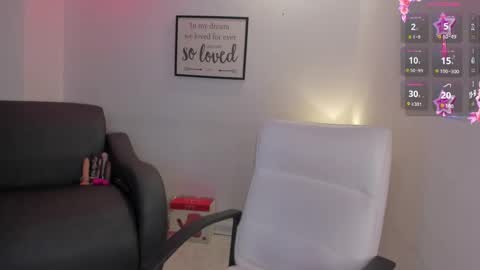 melan_owen online show from November 7, 11:23 am