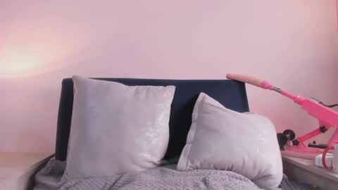 MELANI - online show from March 5, 4:49 pm