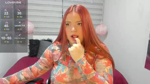 Snapshot of melanie_hh chatting on February 17, 4:09 am Melanie  online show from February 17, 4:09 am